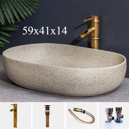 Modernes Badezimmerwaschbecken im nordischen Stil zum Waschen von Händen und Gesicht, minimalistisches Design, individuell gestaltet