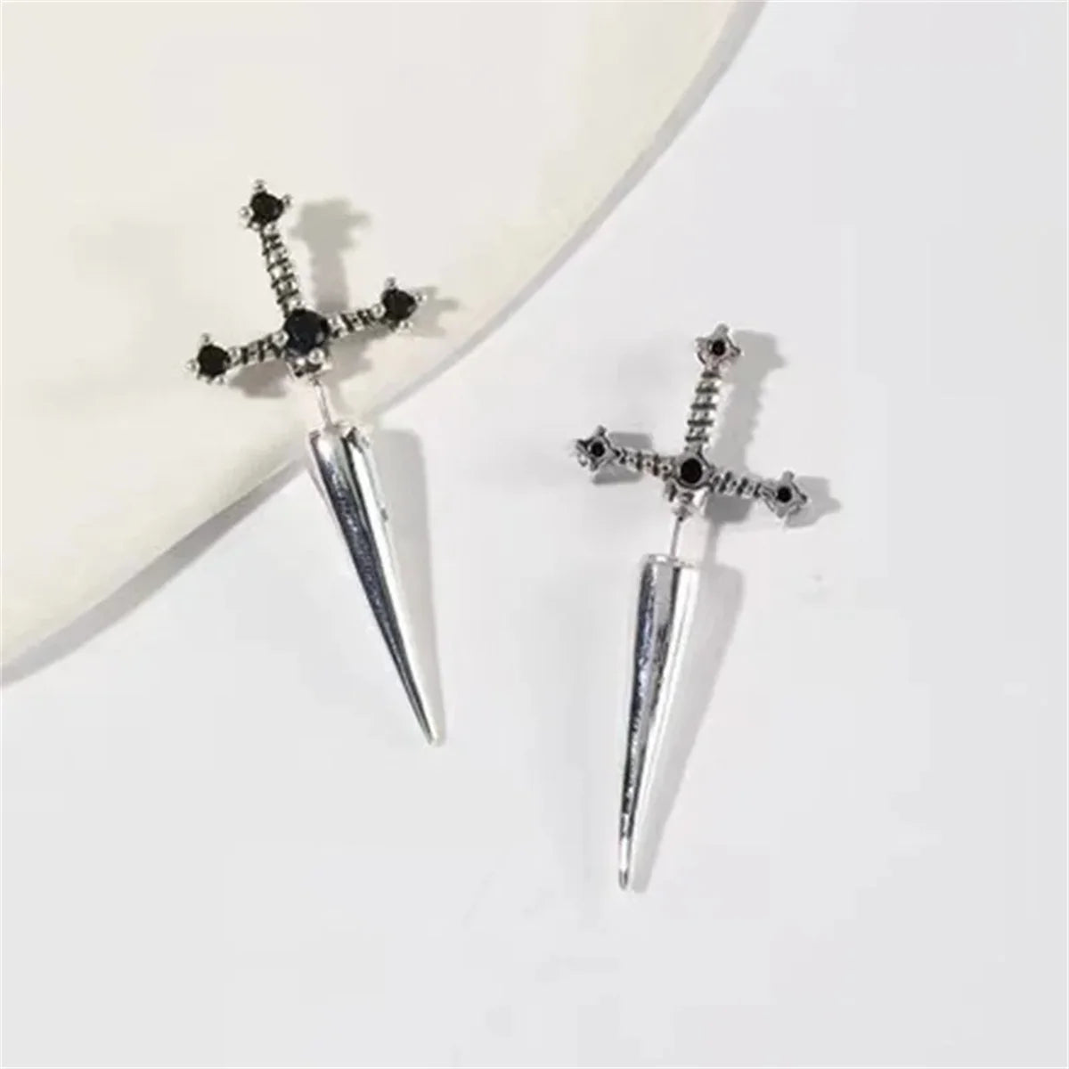 2pcs Gothic Kinitial Sword Stud Earrings,Vintage Cool Punk Crystal Goth Dagger Ear Piercing Jewelry Suitable for Daily Give Gift.