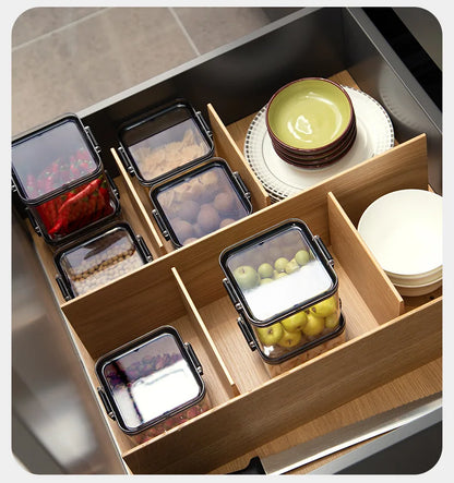 Transparent Food Storage Containers Kitchen Storage Airtight Cans Plastic Storage Boxes Stackable Food Storage Boxes.