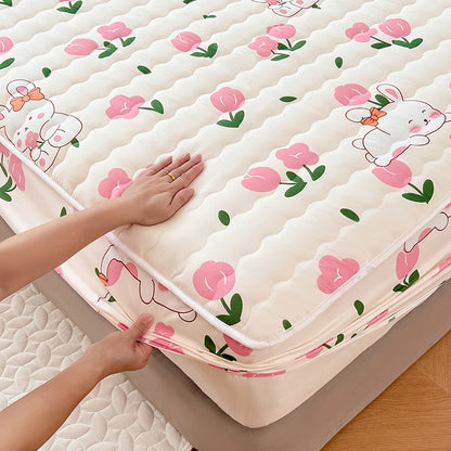 Quilted Mattress Cover For Kids Single/Double Size Rabbit Printing cubre colchón 200X220cm Anti-Mite 매트리스커버 Queen/King Size 매트리스.