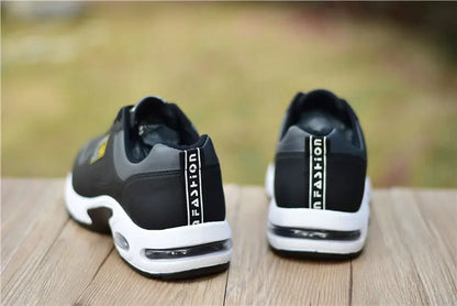 Neue Männer Laufschuhe Atmungsaktive Air Kissen Turnschuhe Männer Outdoor Lace Up Wanderschuhe Non-slip Männer Sport Schuhe Tenis masculino