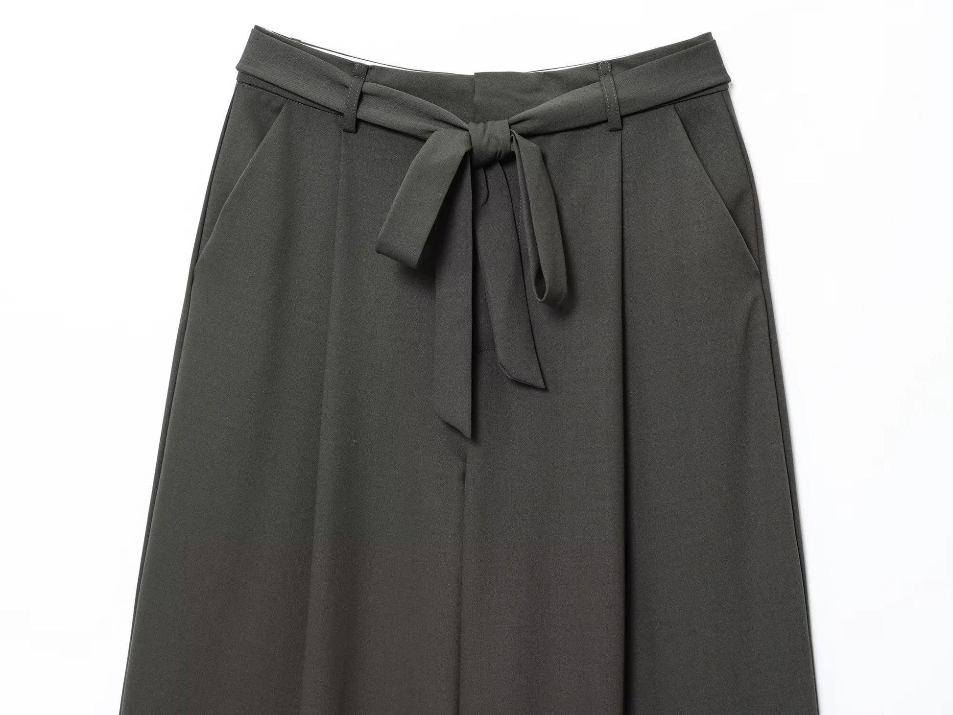 ZERAINS Autumn women's sleeveless V-neck short vest loose fit with waistband pleated high waisted pants set.