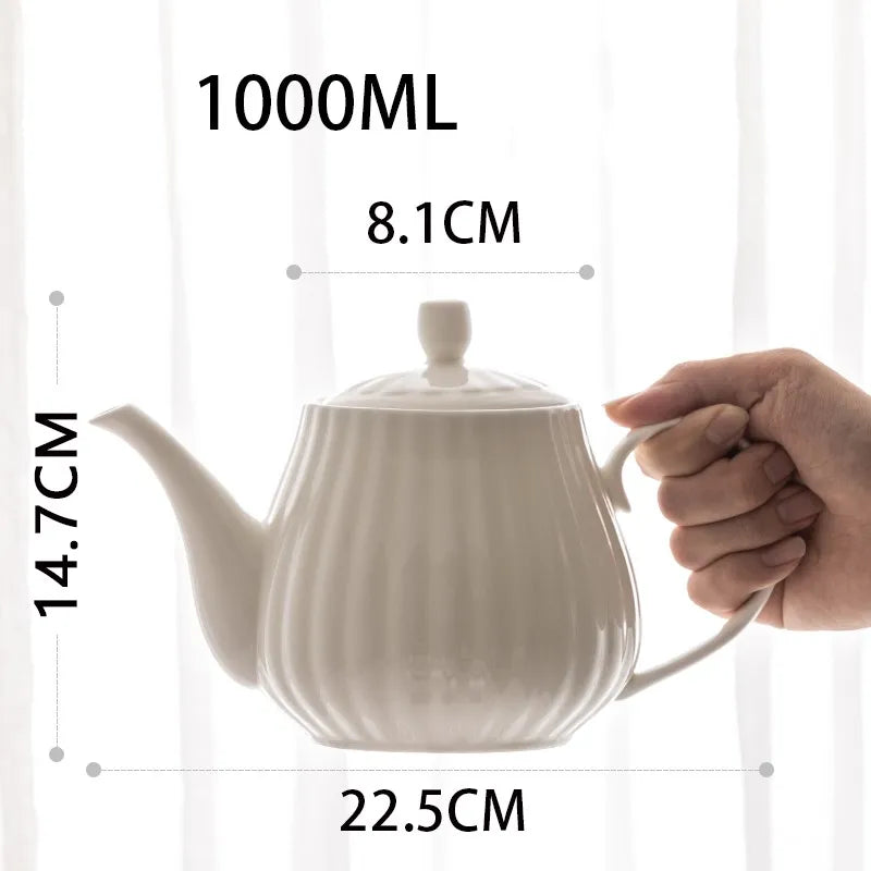 Bone China Coffee Pot Office Teapot Ceramic Large Capacity Tea Pot with Filter Creative Household Simple Handmade White Kettle.