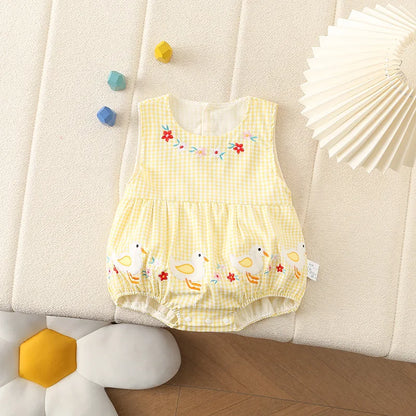 0–2 Jahre Neugeborene Kinder, bezaubernder Baby-Mädchen-Strampler aus Baumwollgaze, gelb kariert, bezauberndes besticktes Enten-Design – weich und süß