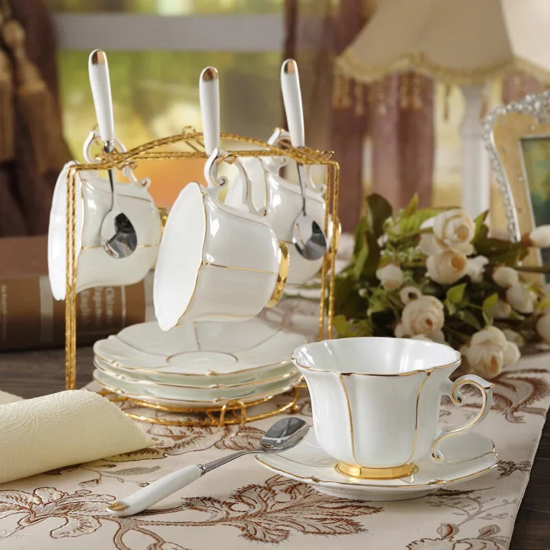 Bone China Coffee Set Europe Porcelain Tea Set Simple Ceramic Pot Creamer Sugar Bowl Teatime Teapot Coffee Cup Mug Coffeeware.