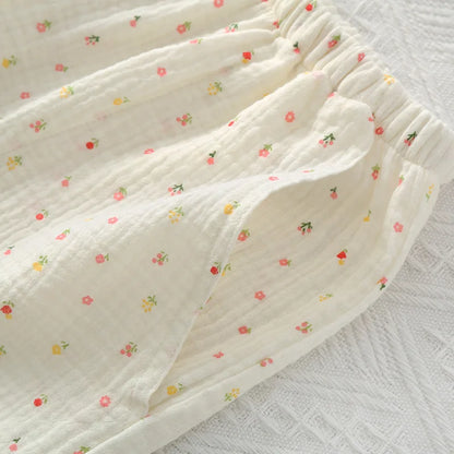 Pajamas pure cotton three-piece set spring and summer thin crepe autumn gauze lapel short-sleeved trousers shorts loungewear set.