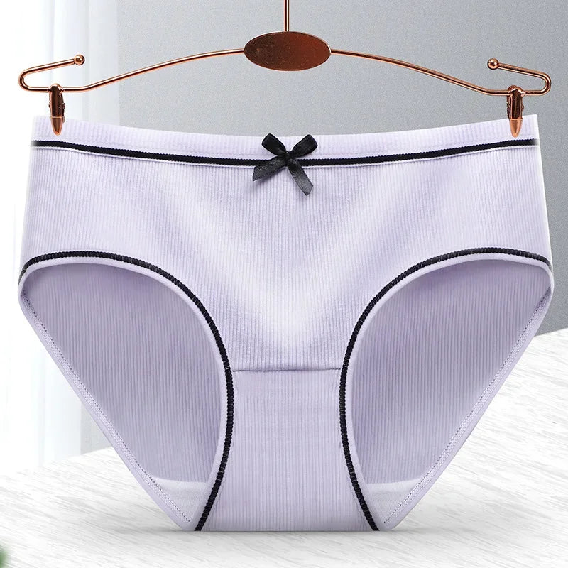 Ladies Cotton Underwear Panties Girls Sexy Seamless Antibacterial Crotch Breathable Briefs Mid-waist Large Size Women's Panties.