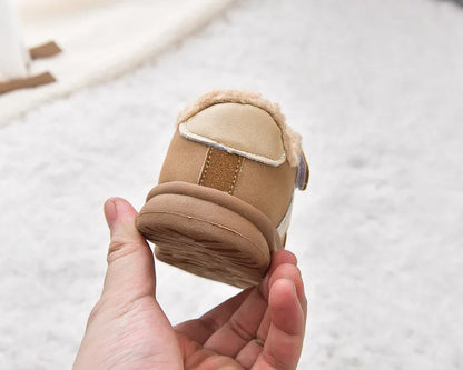 2025 Winter New Pulsh Fashion Trend Casual Sports Shoes for Childrens Anti Slip Warm Boys' Shallow Mouth Versatile Snow Sneakers