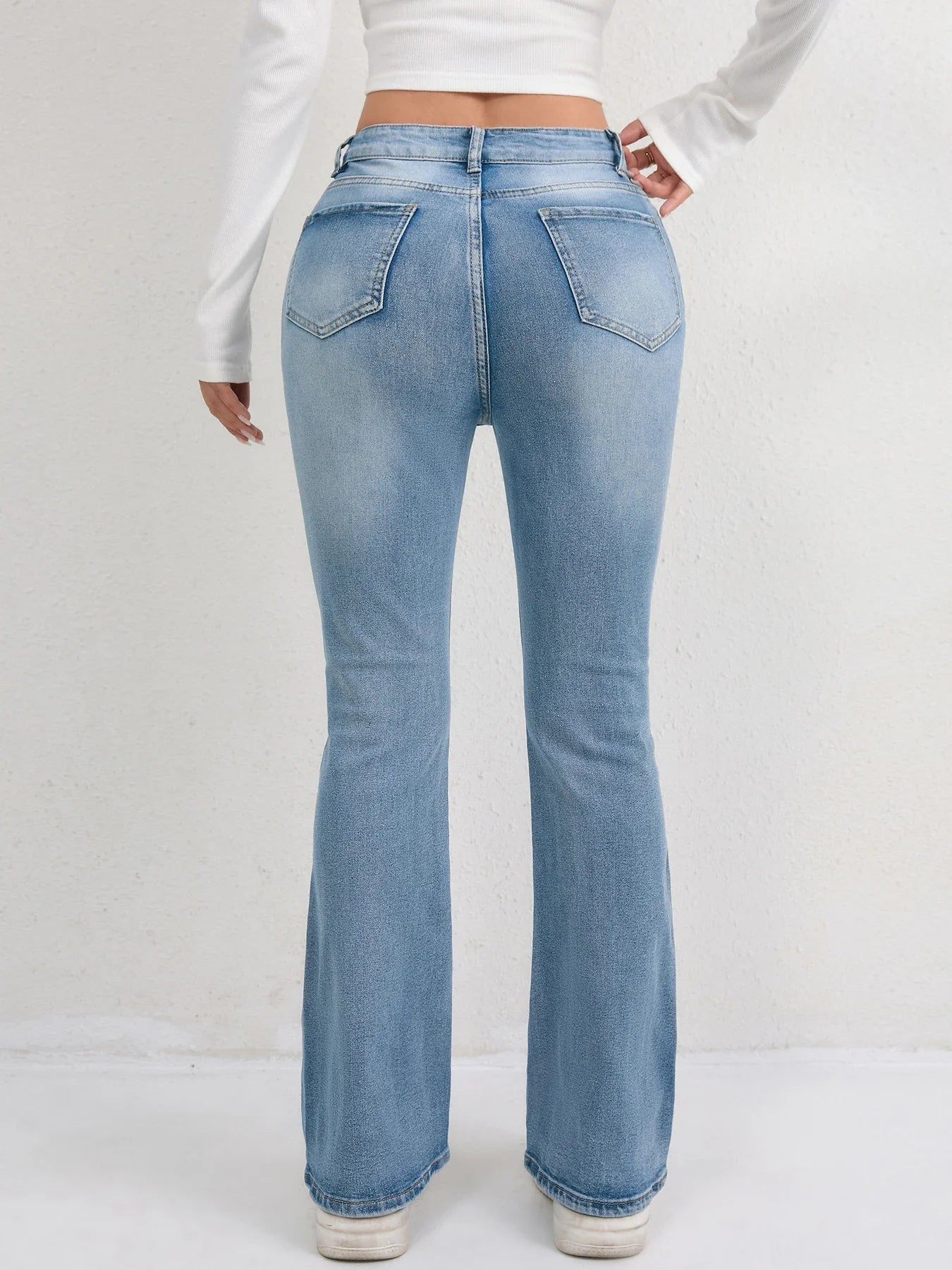 2025 Slimming Denim Pants Women's Jeans Micro Flares European and American Style Casual Versatile High Waist Washed Trousers.