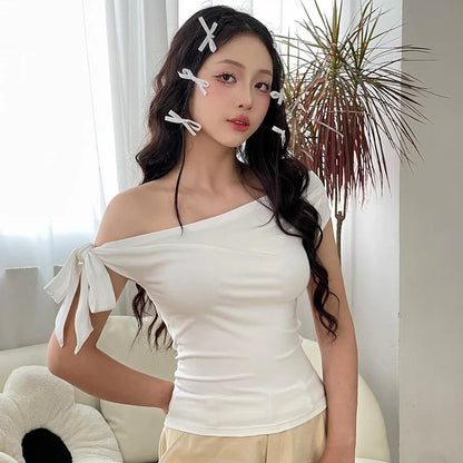 2024 Women'S Summer Ins Style New Shrink Pleated One-Shoulder Crop Top Backless Twist Tie Asymmetric T-Shirt Casual Top.