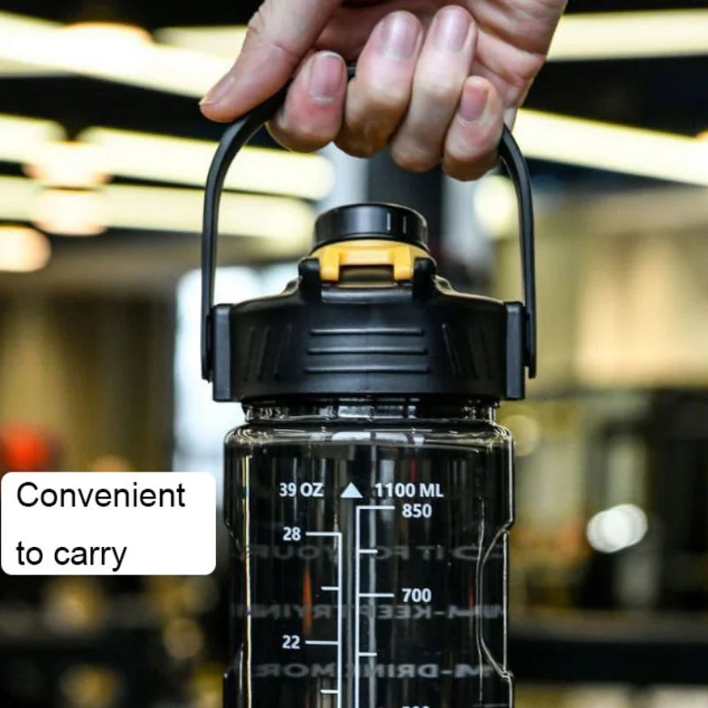 Super-large Capacity Water Cup  Student Outdoor Sports and Fitness  Shock-resistant and High-temperature Resistant Water Bottle.