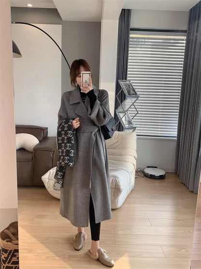 Mode Schwarz Lange Woolen Mantel Mit Gürtel Frauen Lose Revers Mantel Herbst Winter Warme Dame Oberbekleidung High Street