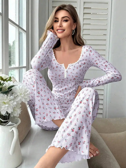 Nachtwäsche Frauen Floral Print Salat Trim Top mit Lange Hose Schöne Loungewear Volle Hülse Nachtwäsche Frühling Herbst Pyjamas Set.