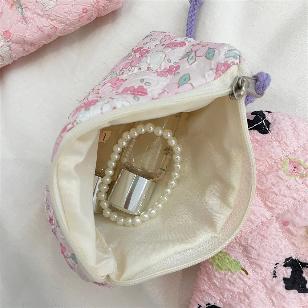 Cute Travel Cosmetic Lipstick Earphone Card Small Portable Storage Bag Purse Mini Makeup Handbags Pouch Organizer In Make Up Bag.