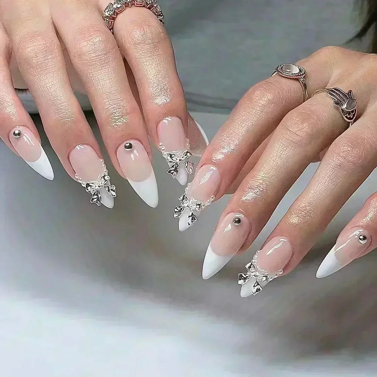 24Pcs False Nails Spicy Girl Silver Bow with Diamond Fake Nails with Glue Almond Press on Nails Black Cool Y2k Almond Nail Set