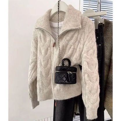 Women Autumn Winter New Lazy Style Loose Knitted Cardigan Retro Solid Color Double Zipper Turn-down Collar Sweater New Women Top.