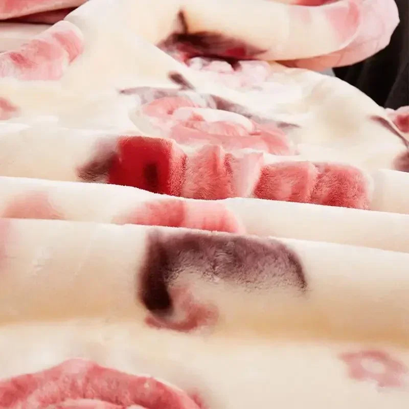 Double Layer Plush Blanket Winter Warm Comfortable Quilt Household Multiple Sizes Soft Comfortable Sheet 4 Season.