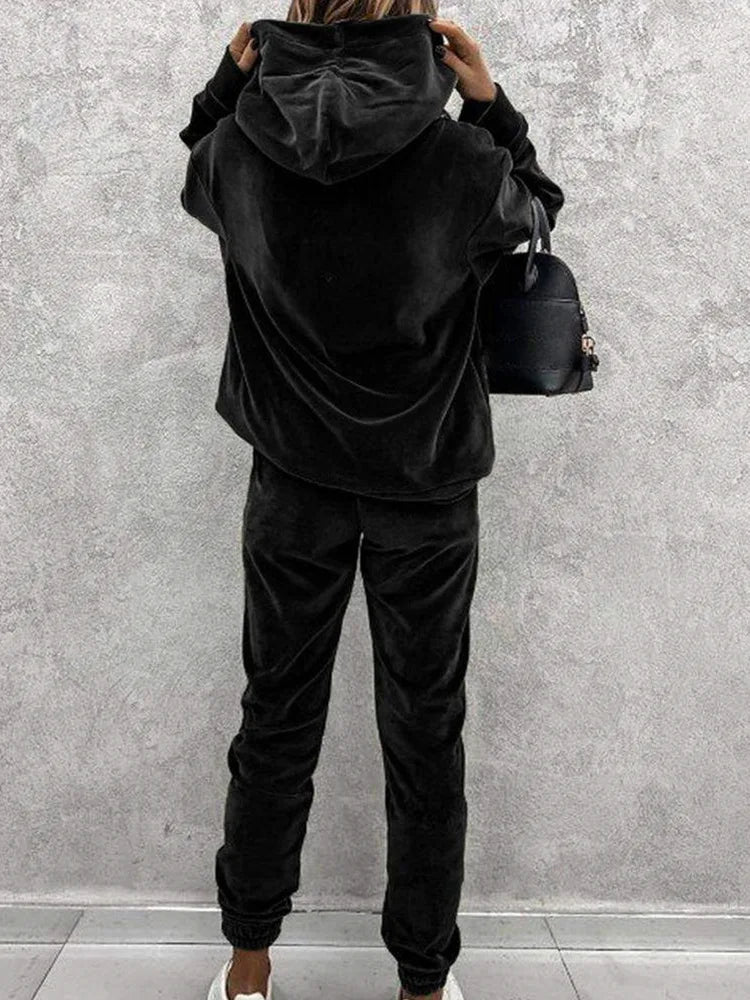 Autumn Winter Velvet Tracksuit Set Elegant Soft Pocket Pullover Top Female Loose Sweatsuit Pants Suit 2024 Two Piece Set Outfits.