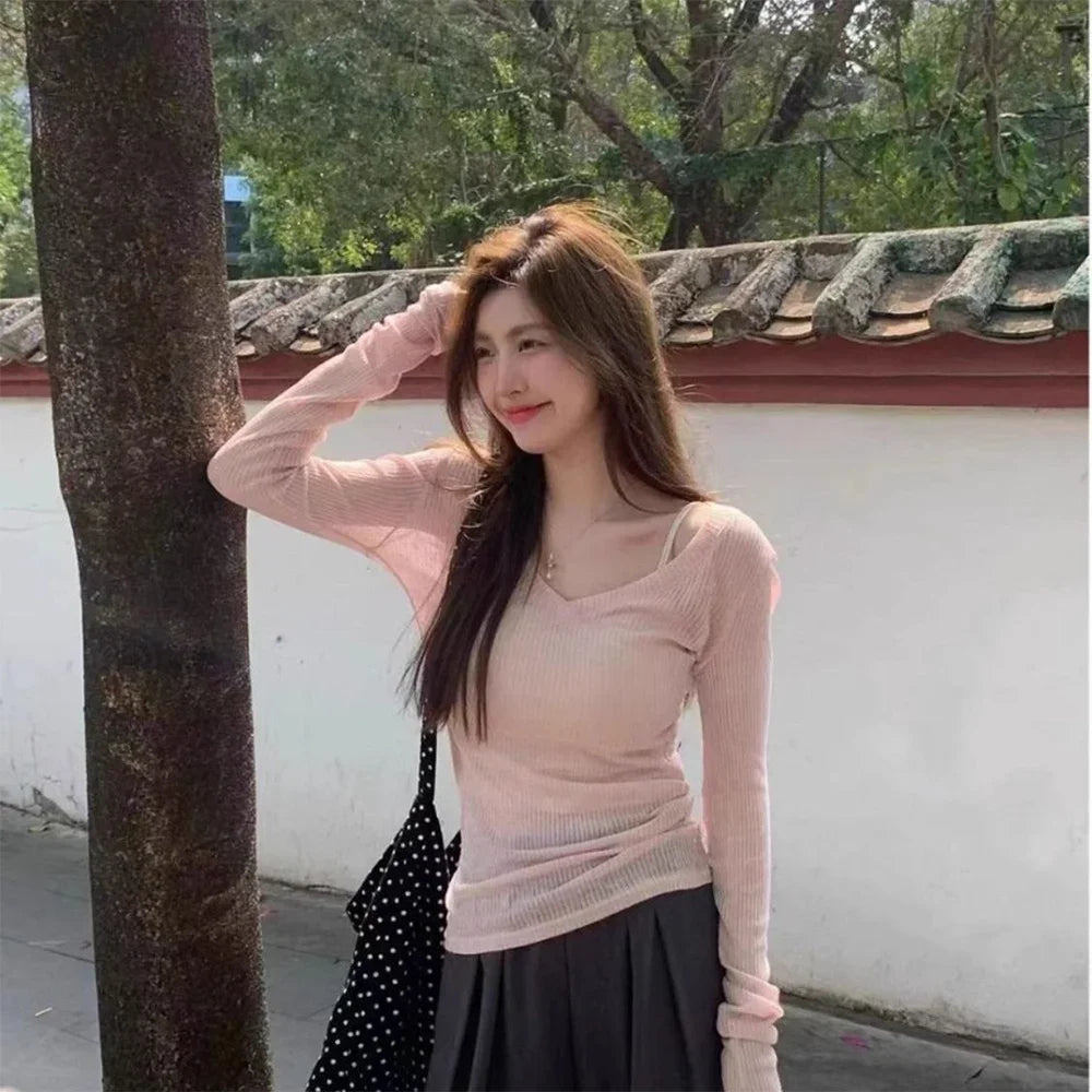 Frauen T-shirt Sexy V-ausschnitt Casual Langarm Slim Fit Shirts Dünne Transparente Gestrickte Top Weibliche Y2k Trendy Dünne Pullover
