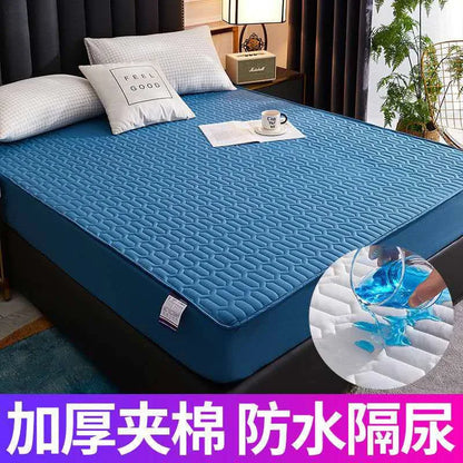 Waterproof Thicken Mattress Cover Quilted Latex Mat Bed Covers Pad Skin-Friendly Fitted Sheet Protector Bedspread150/160/180x200