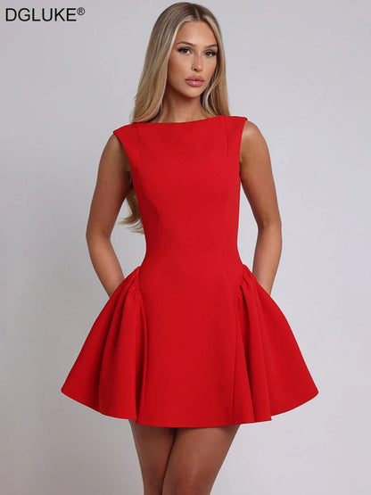 DGLUKE Elegantes rotes Minikleid für Damen, U-Boot-Ausschnitt, ärmellos, hohe Taille, A-Linien-Kleid, rückenfrei, plissiert, kurze Abschlussball-Party-Kleider.