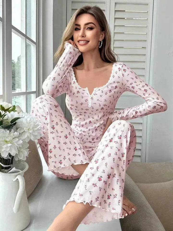 Nachtwäsche Frauen Floral Print Salat Trim Top mit Lange Hose Schöne Loungewear Volle Hülse Nachtwäsche Frühling Herbst Pyjamas Set.