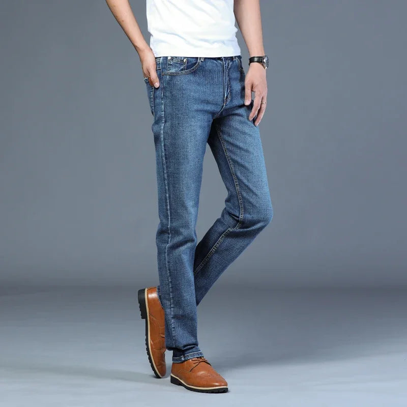 High Quality Mens Jeans Fashion Straight Denim Pants Men Classic Casual Jeans Male Plus Size Denim Trousers Ripped Jeans 28-40