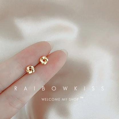 silver-plate Gold Color Mini Small Butterfly Heart Stud Earring For Women Cartilage Helix Tragus Ear Piercing Jewelry Gift.