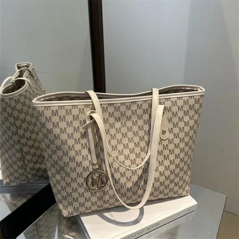 Stylish Tote Bag, Vintage Handbag, Large Underarm Shoulder Bag for Women Suitable for Daily Use, Work, Outdoor, Travel, Shopping.