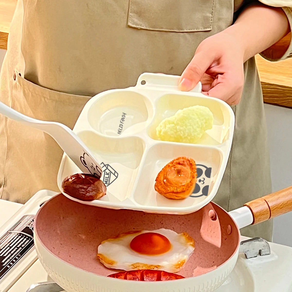 WORTHBUY Square Plastic Divided Dinner Plate Portion Control Food Plate Stackable Salad Plate 4 Compartments Fat Reducing Plate.