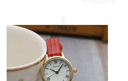 Simple Women Watches Luxury Design Leather Watch Ladies Quartz Wristwatch Womens Small Round Dial Clock Reloj Mujer.