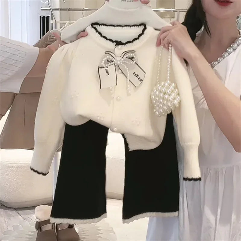 Childrens Clothing Autumn Set 2024 Korean Sweater Jacket Loose Pants Two-piece Set.