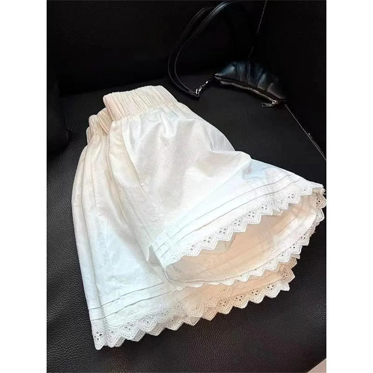 White Lace Trim Patchwork Casual Shorts for Women's High Waisted Wide Leg Vacation Beach Pants Loose Thin Bottoms Home Shorts.