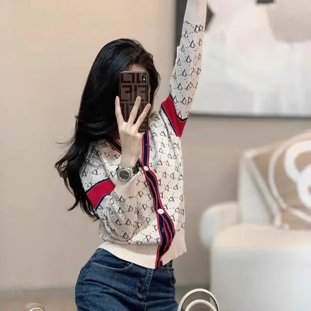 Women Knitwear Fashion Letter Jacquard Thin Cardigan Spring Slim Y2K V-neck Long Sleeve Tops Commute Vintage Sweaters.