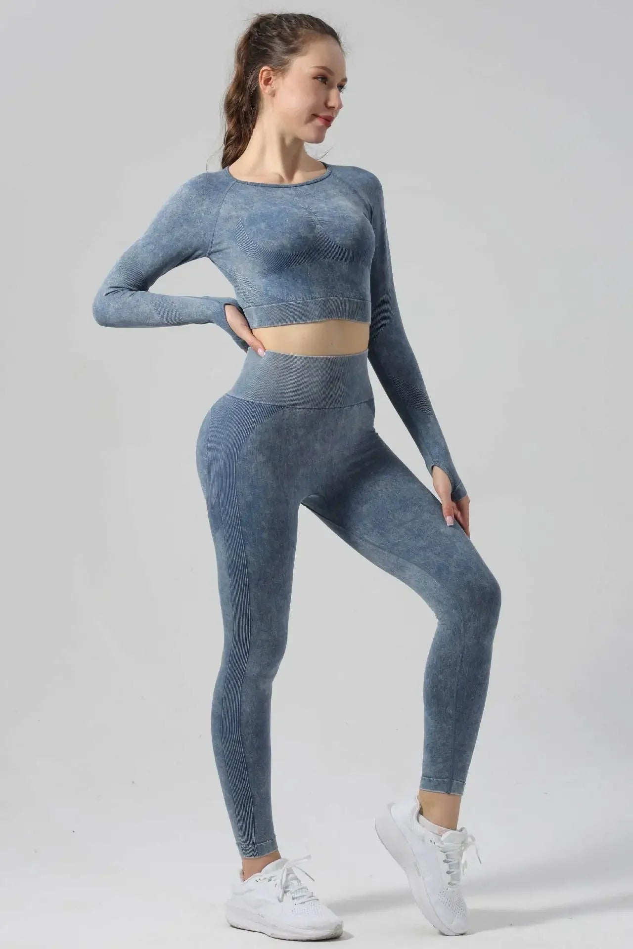 High Waist Yoga Pants Sand Washed Seamless Peach Butt Fitness Sportswear Tight Long Trousers for Women Autumn Season.