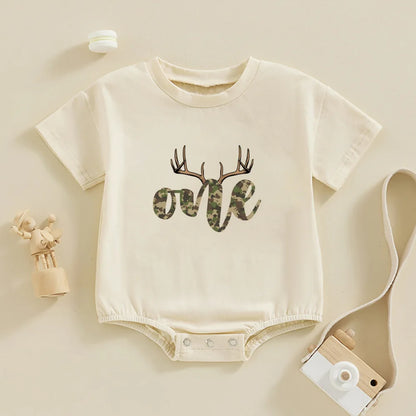 Wild One First Birthday Baby Bubble Strampler Safari Zoo Tier 1. Geburtstag Übergroßes T-Shirt Strampler Unisex Natürliches Kleinkind-T-Shirt.