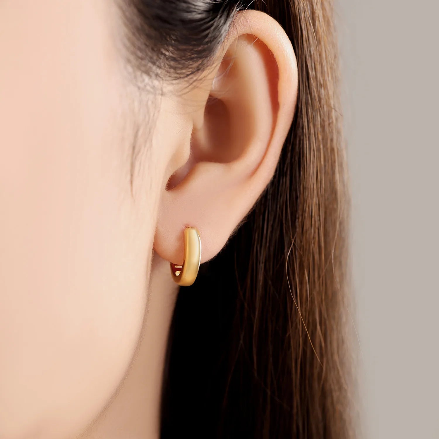 Original 2025 S925 Sterling Silver Zircon 18K Gold Lining Vintage Hoop Earrings for Women Birthday Party Wedding Gift Jewellery.