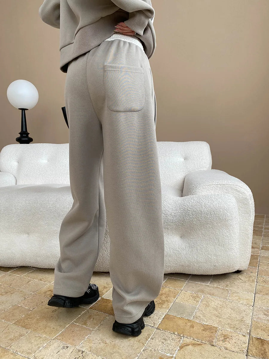 Spring and Autumn Women's Casual Solid Color Loose Hooded Sweatshirt+High Waist Loose Pants Set.