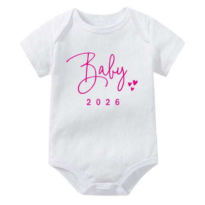 Baby 2026 Schwangerschaftsankündigung Neugeborenes Baby Bodys Baumwolle Sommer Jungen Mädchen Strampler Overall Kleidung Outfit.