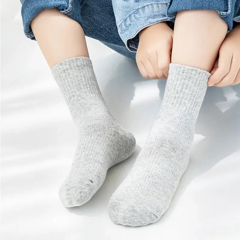 5 Pairs Pure Cotton Children Boy Socks Black White Grey Solid Color Unisex Breathable Sports School Socks Baby Girl Calf Socks.