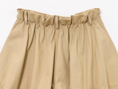 ETJ's Spring 2025 new women's ZW series, elegant and romantic style, high-waisted casual shorts with a ball cut.