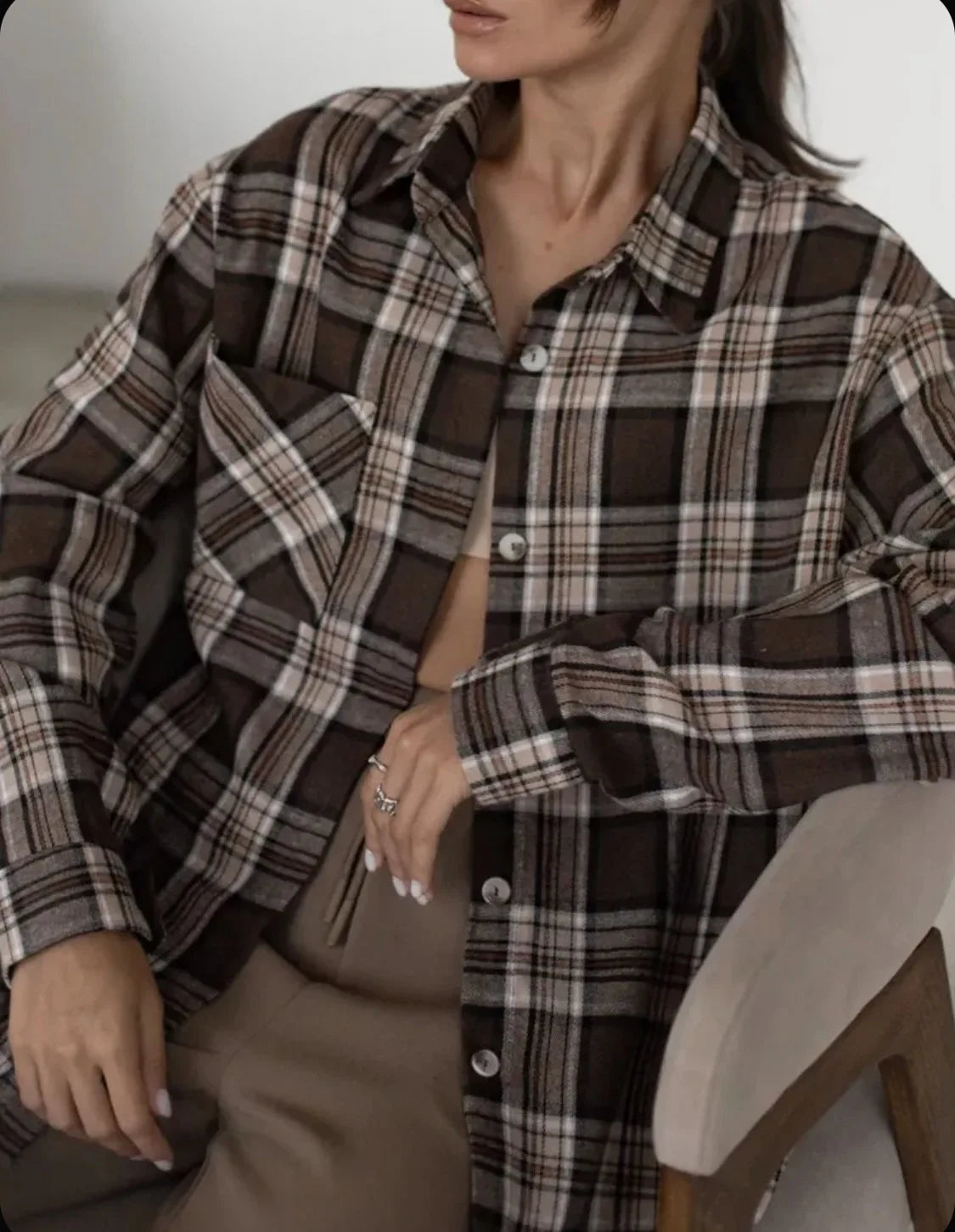 Women's Casual Shirt With Retro Style And Versatile Plaid Long Sleeves For Spring And Autumn 2025 With Pockets.