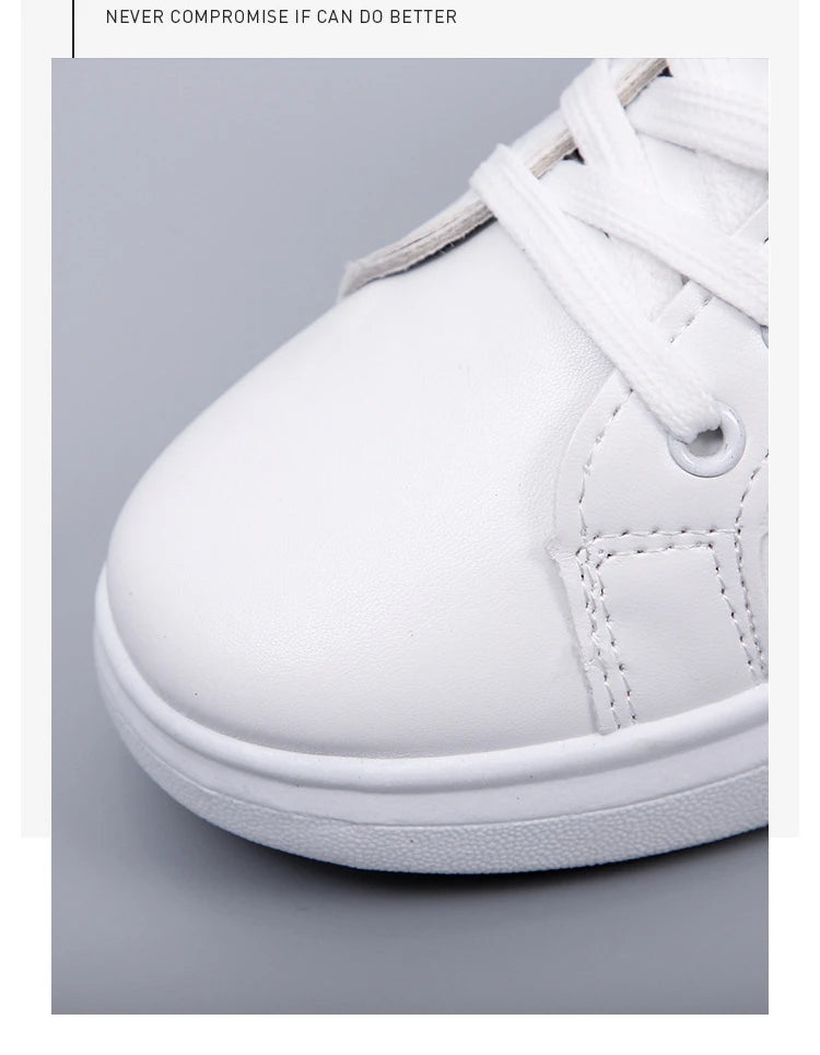 Spring Women Casual Shoes White Breathable Embroidered Flower Lace-Up Women Sneakers Fashion Korean version Women Tennis shoes.