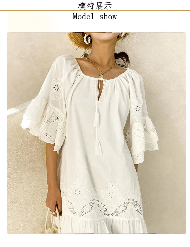 2024 frühling Sommer Kurzes Kleid Einfarbig Baumwolle Lose Taille Weiß Spitze Pullover Urlaub Stil Kleid.