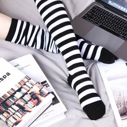 2Pair/Set Women Gothic Punk Over Knee Long Stripe Socks Girl Arm Sleeve Gloves Thigh High Cotton Socks Sweet Cute Soks Hosiery.