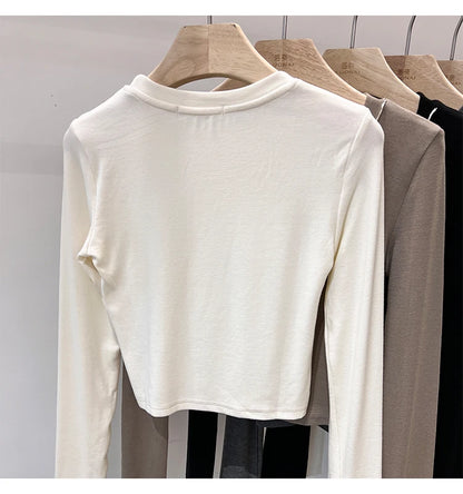 Women Trendy Chain Link Autumn Fashion Slim Fit Cropped T-shirts 2025 Long Sleeve T-shirt Solid Simple Base Layer Crop Tops.