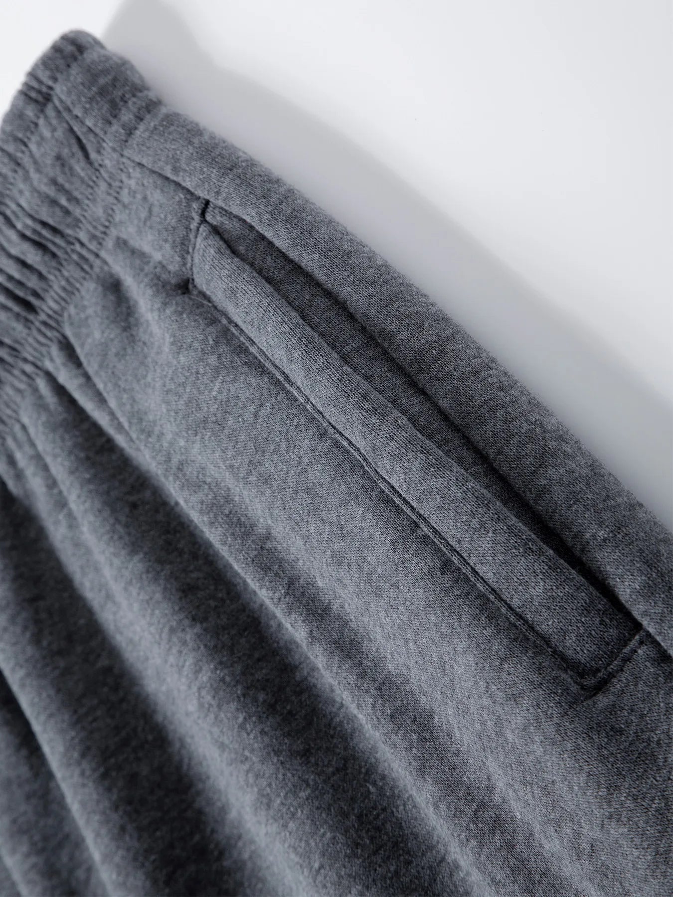 Men's Fleece Lined Casual Sports Long Pants Workwear Drawstring Jogging Pants Casual Multi Pockets Baggy Pants Men's Sweatpant.