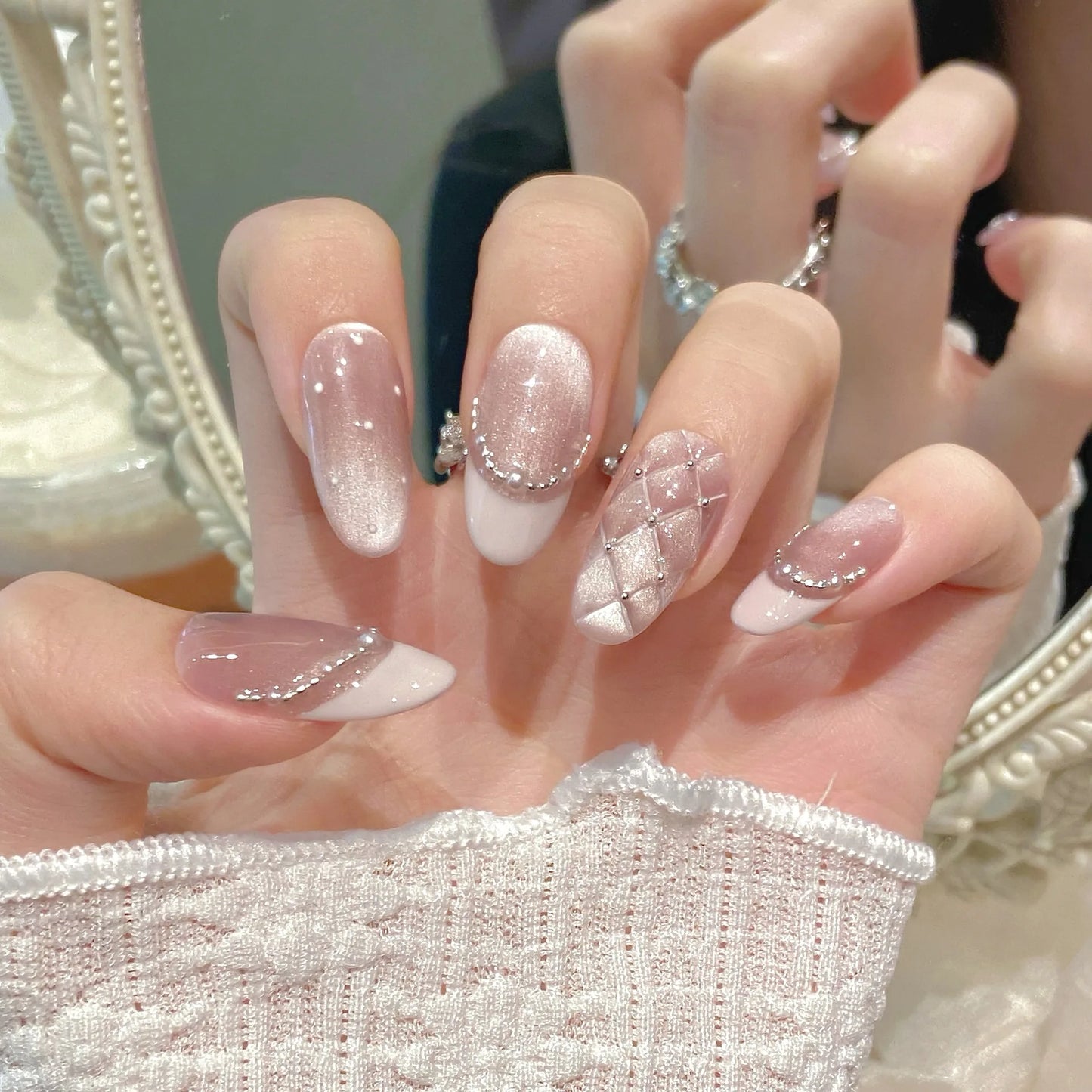 10pcs Handmade Press on Nails Plaid Pearl French Cat's Eye Aurora Fishtail Full Coverage Nail Tip for Women&Girl Removable Nail.