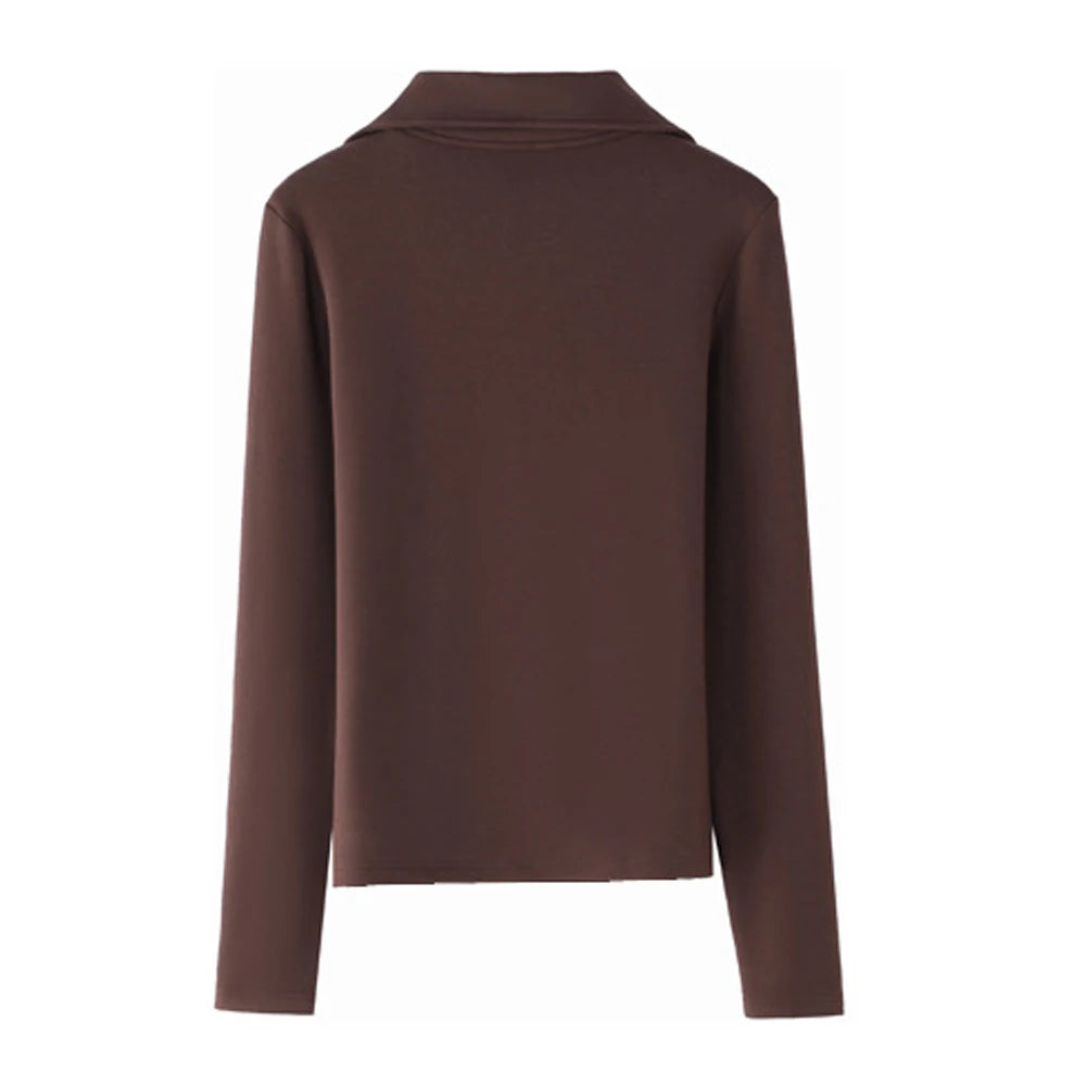 Fake two long sleeved T-shirts for women in autumn and winter, new fashionable plus size color blocked warm zipper lapel top.