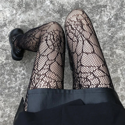 Gothic Women Lolita Leggings Hollowed Out Mesh retro Girls Stockings Japanese Bottomed Lace Pantyhose Floral Rattan Black Tights